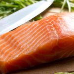 alimentos altos en hierro salmon